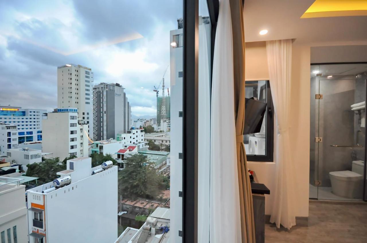 Alpha Bird - Rhm Asian Hotel Nha Trang