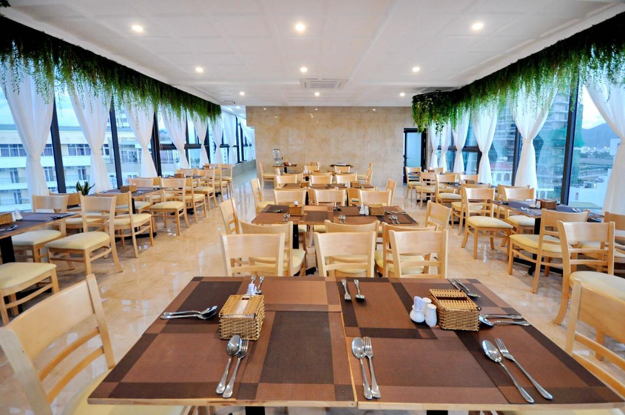 Hotel Alpha Bird - Rhm Asian